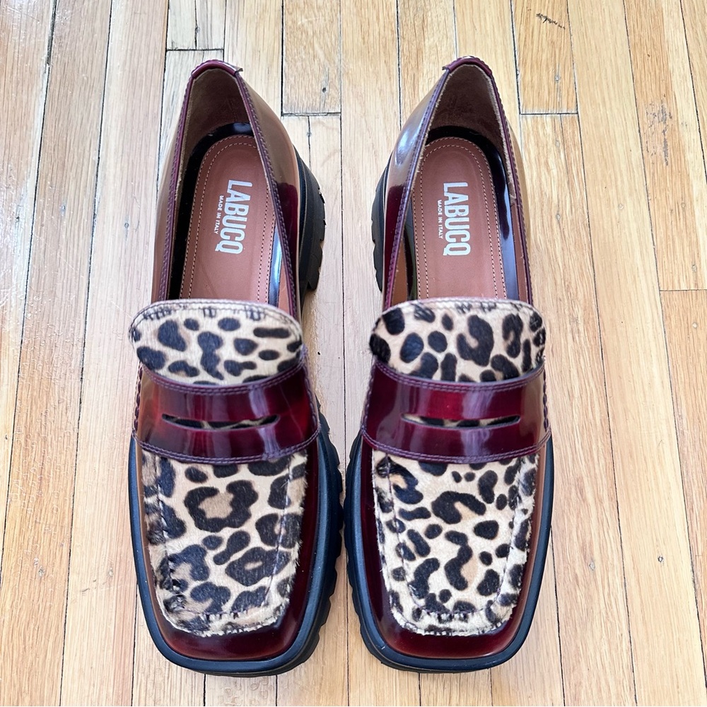 Labucq Women's Mika Loafer Leopard / Bordeaux